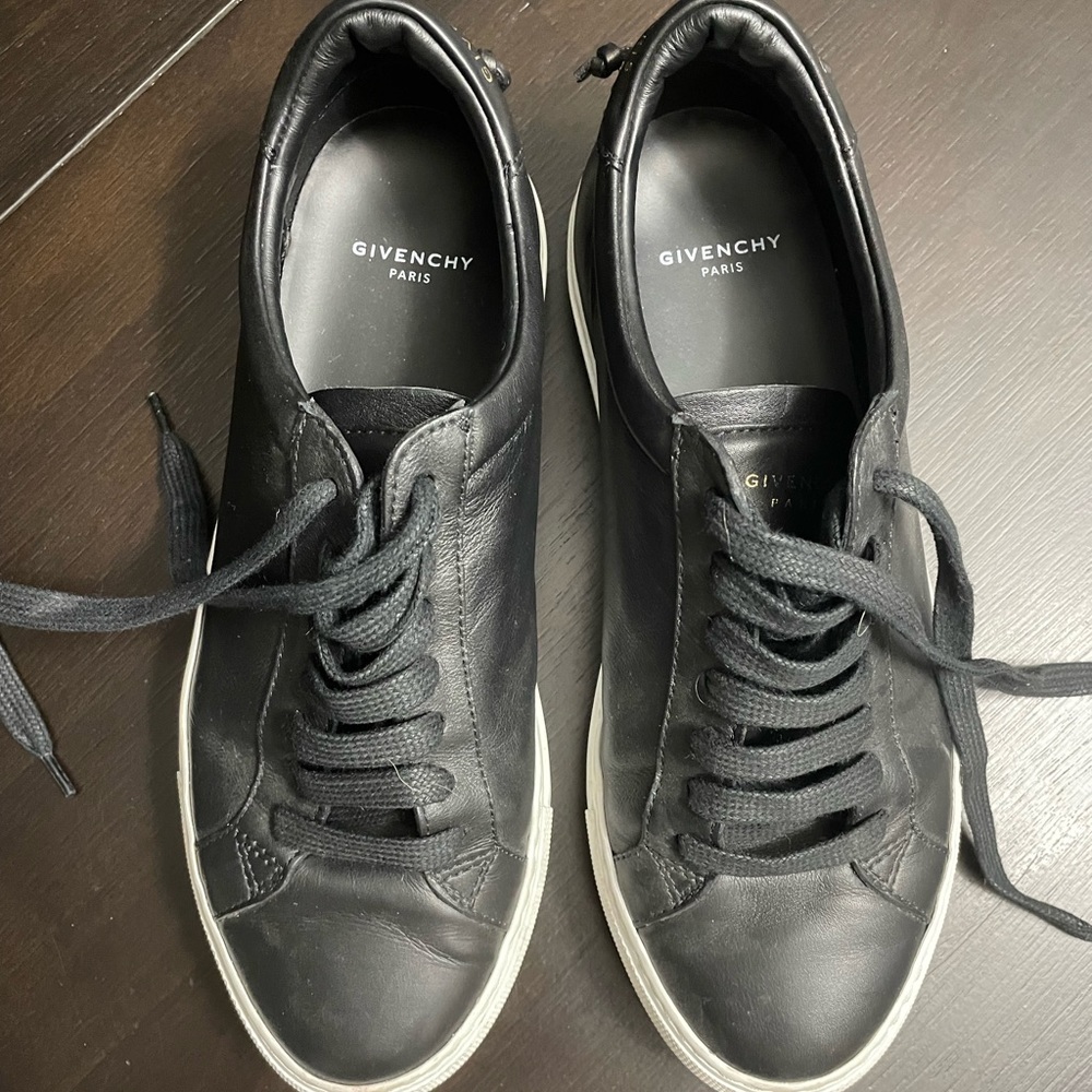 Authentic Leather Designer Givenchy Sneakers - image 1
